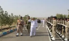 فرمانده نیروی دریایی ارتش از مرز شلمچه بازدید کرد