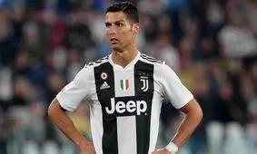 رونالدو: هم‌چنان در نوک قله‌ام و پایین هم نمی‌آیم