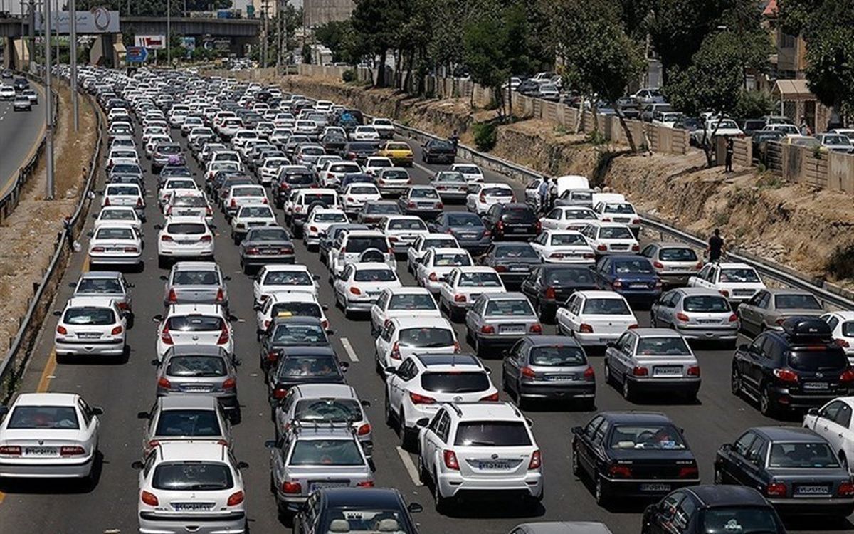 ترافیک نیمه سنگین در محور مهران_ ایلام/بارش باران در اکثر محورهای استان خراسان رضوی