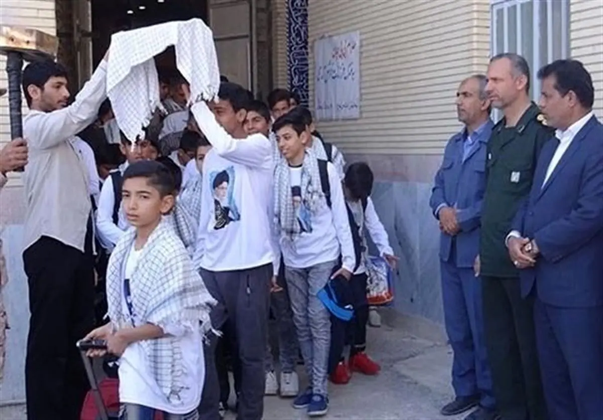 دانش‌آموزان تهرانی با قطار به راهیان نور می‌روند