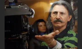 فیلمبرداری ۲ اثر سینمایی را انجام می‌دهم/ چالش انتخاب بازیگران