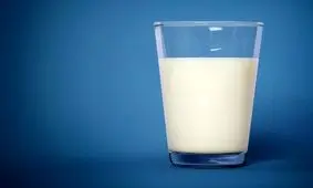 نوشیدنی پرطرفداری که سرماخوردگی را بدتر می‌کند