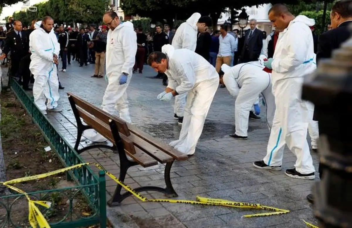 جزئیات عملیات انتحاری در تونس/السبسی: فکر اینکه تروریسم را از بین برده‌ایم،‌ اشتباه بود