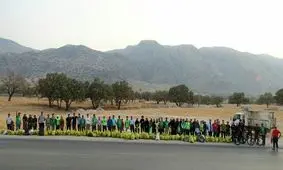 لیگ برتر فوتبال در مسجد سلیمان با محیط زیست پیوند خورد/رفتگران طبیعت بهبهان دوچرخه سوار شدند