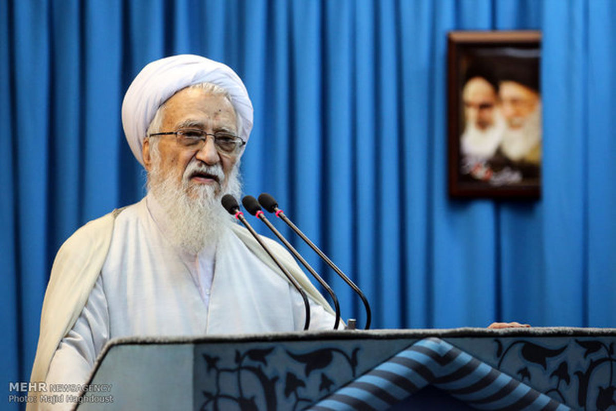 نماز جمعه تهران به امامت آیتالله موحدی کرمانی اقامه میشود