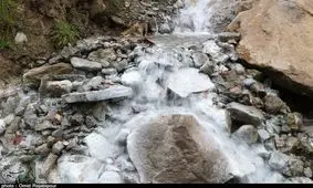 «چشمه آبگرم گوگردی» ظرفیتی فراموش‌شده در اشکورات گیلان+فیلم