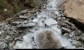 «چشمه آبگرم گوگردی» ظرفیتی فراموش‌شده در اشکورات گیلان+فیلم