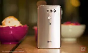 معرفی گوشی هوشمند تاشدنی ال‌ جی در نمایشگاه CES 2019