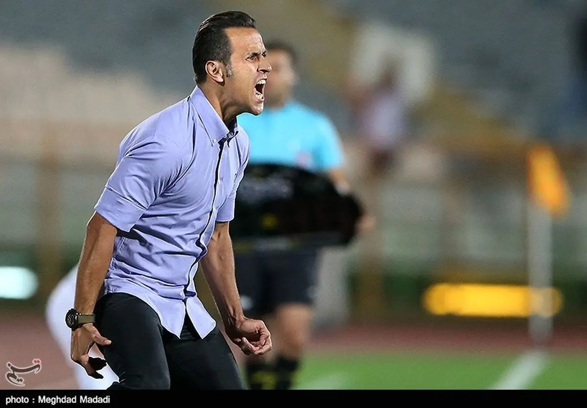 درگیری لفظی علی کریمی با مهدی تارتار