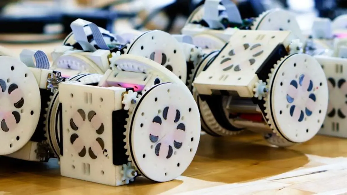 رباتی که برای انجام وظایفش تغییر شکل می‌دهد