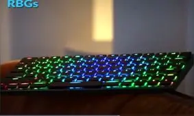 کیبوردی که همزمان به ۳ دستگاه متصل می شود