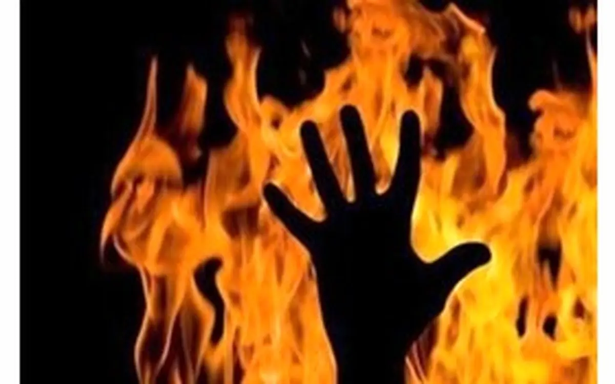 خودسوزی مرد 52 ساله در میدان آزادی