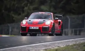 رکوردشکنی پورشه 911 GT2 RS MR در نوربرگ رینگ