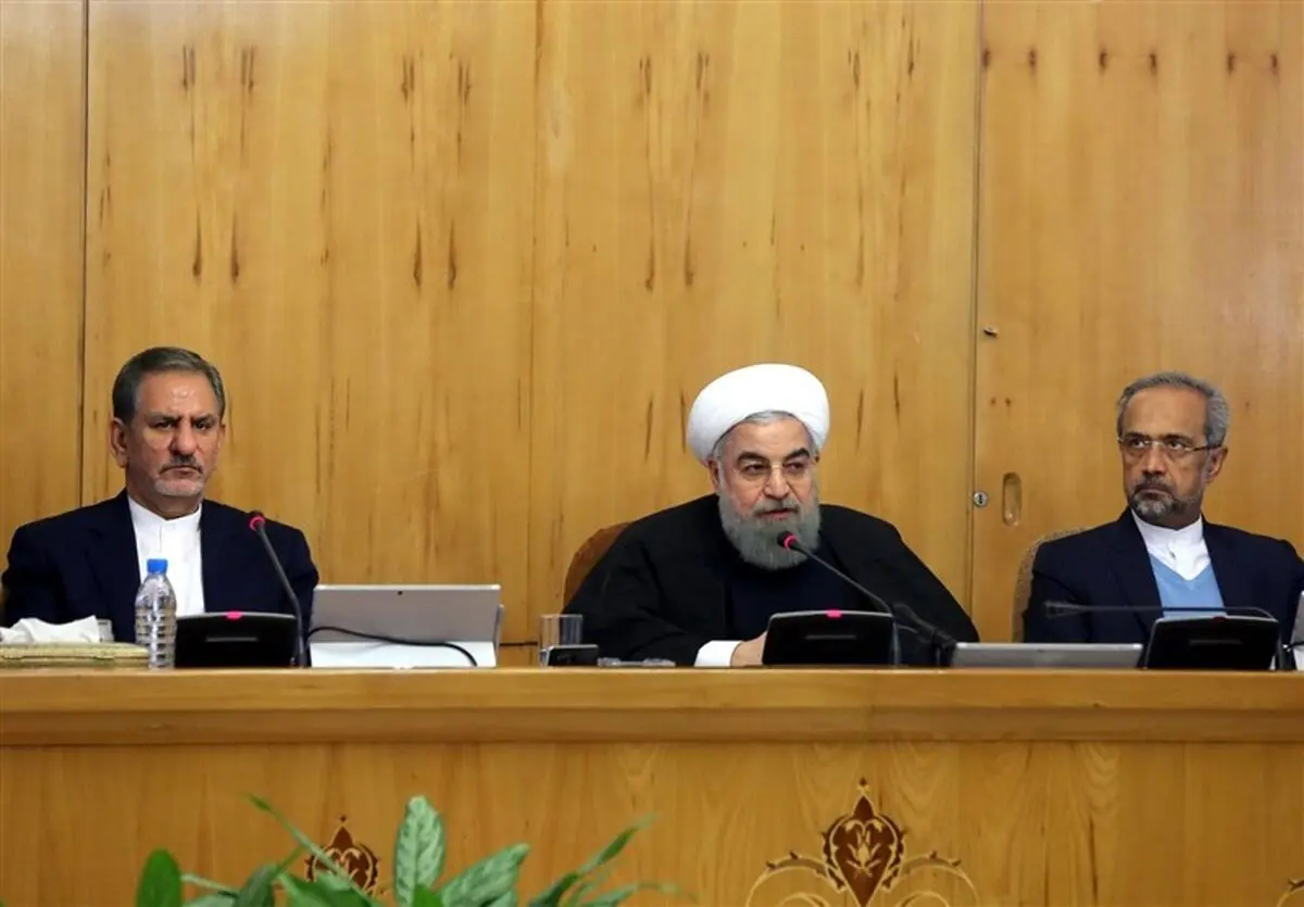 روحانی: برگزاری مراسم ۱۳ آبان نشان‌دهنده دلبستگی مردم به انقلاب اسلامی است