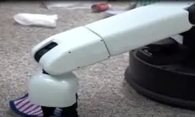 رباتی که خانه را مرتب می کند