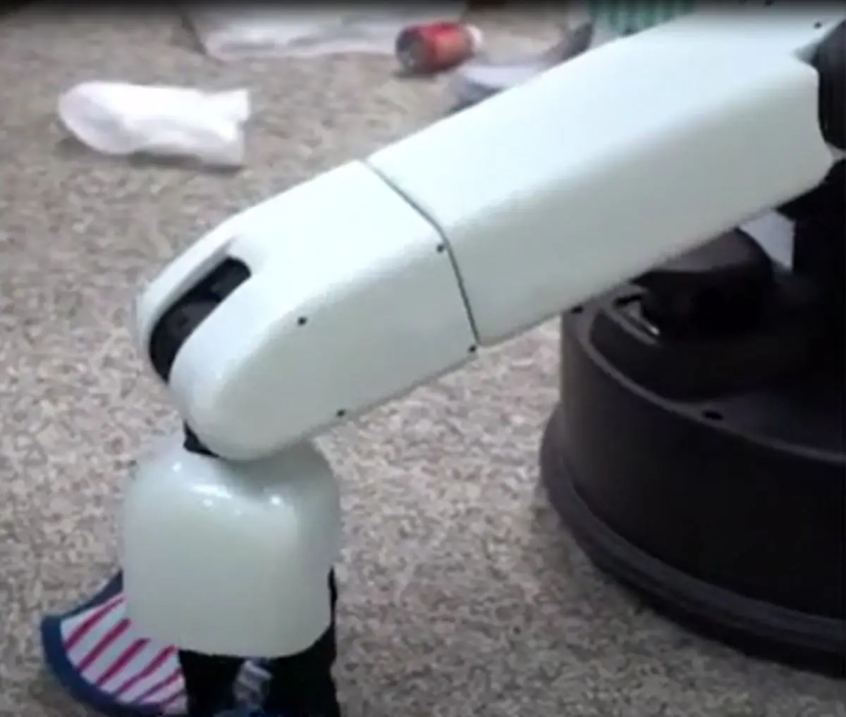 رباتی که خانه را مرتب می کند