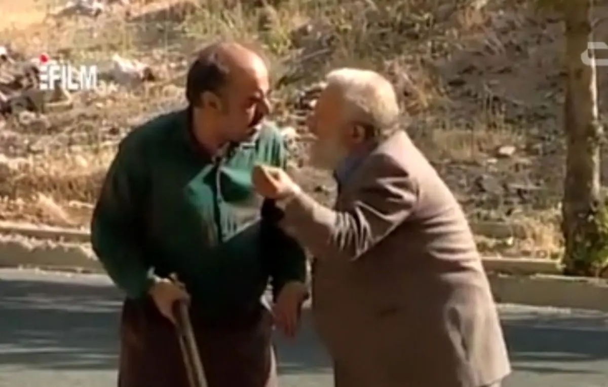 هنرنمایی حمید لولایی در خانه به دوش