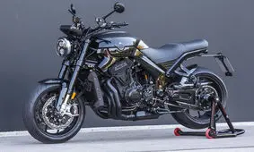 «هورکس» موتورسیکلت آلمانی با پیشرانه V6