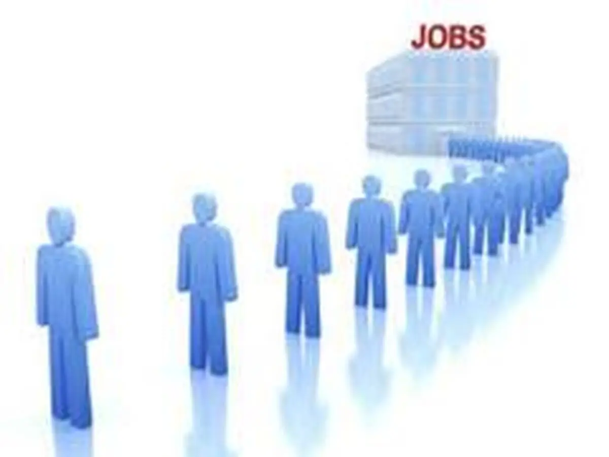 نرخ بیکاری افزایش پیدا کرد/ ۳ میلیون و ۳۲۶ هزار نفر بیکار در کشور