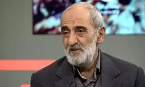 شریعتمداری خطاب به آیت‌الله شبیری زنجانی: حضرتعالی یکی از مراجع عالیقدر و متعلق به جهان اسلام هستید