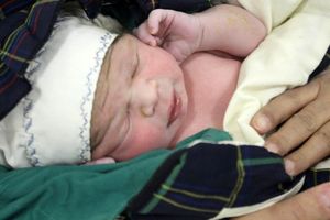 تولد دومین نوزاد به روش پیشرفته IVF در زاهدان