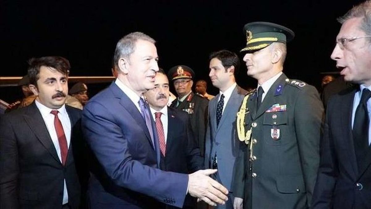 سفر وزیر دفاع ترکیه به لیبی و سودان