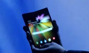 موبایل تاشو سامسونگ رونمایی شد