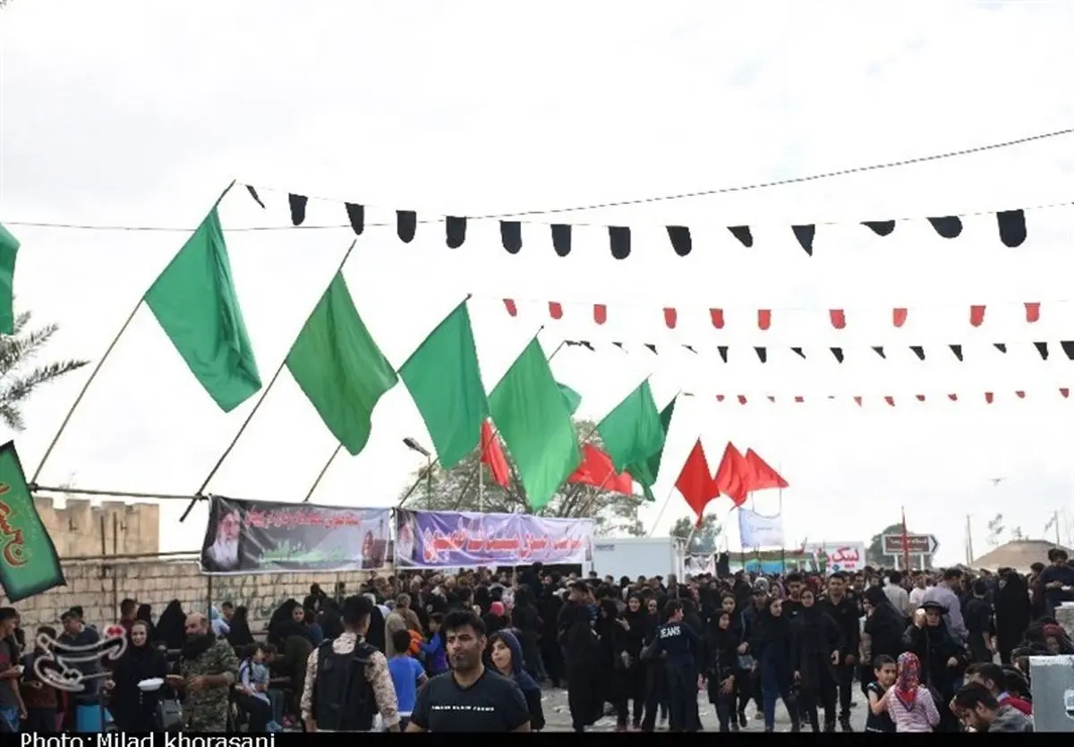 اجتماع مردم بهبهان در قدمگاه امام رضا(ع)+ تصویر