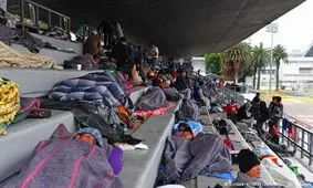 موج مهاجرت به سوی آمریکا؛ ۱۲۰۰ کیلومتر با دمپایی