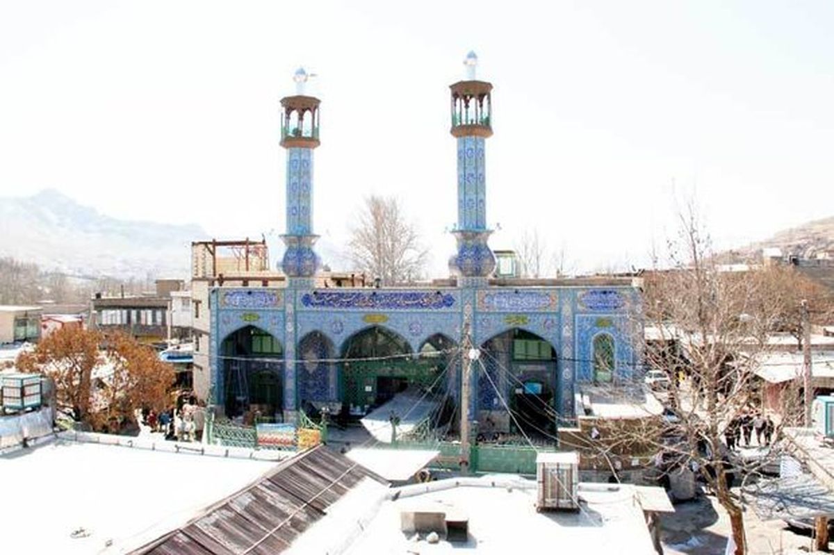 امامزاده زیدبن علی(ع) همچنان محصور در مغازهها