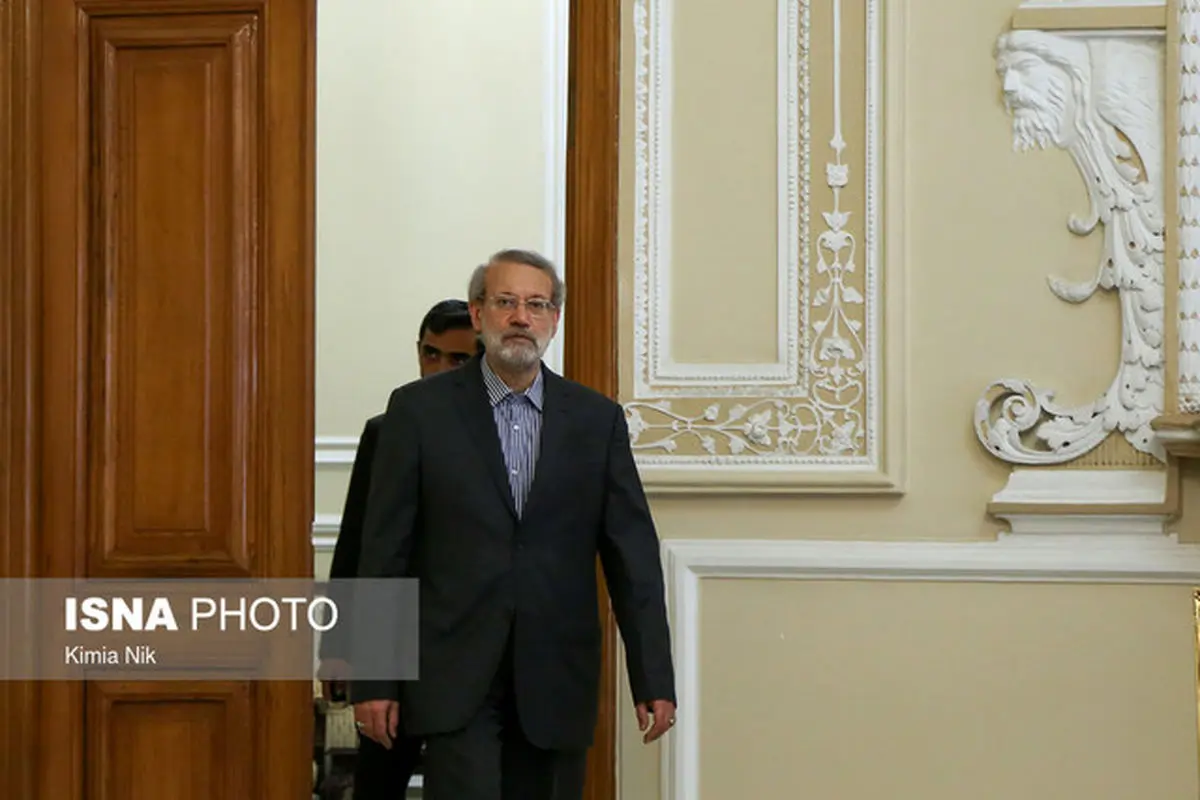 خانواده شهدای نیروی انتظامی مورد تجلیل قرار گرفتند