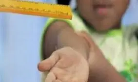 دستگیری معلم به خاطر کتک زدن دانش آموز