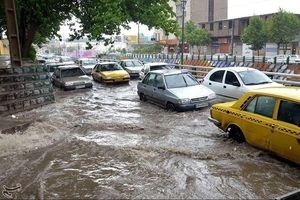 "آب‌گرفتگی" داستان تکراری خرم‌آباد؛ خیابان‌هایی که رودخانه شدند