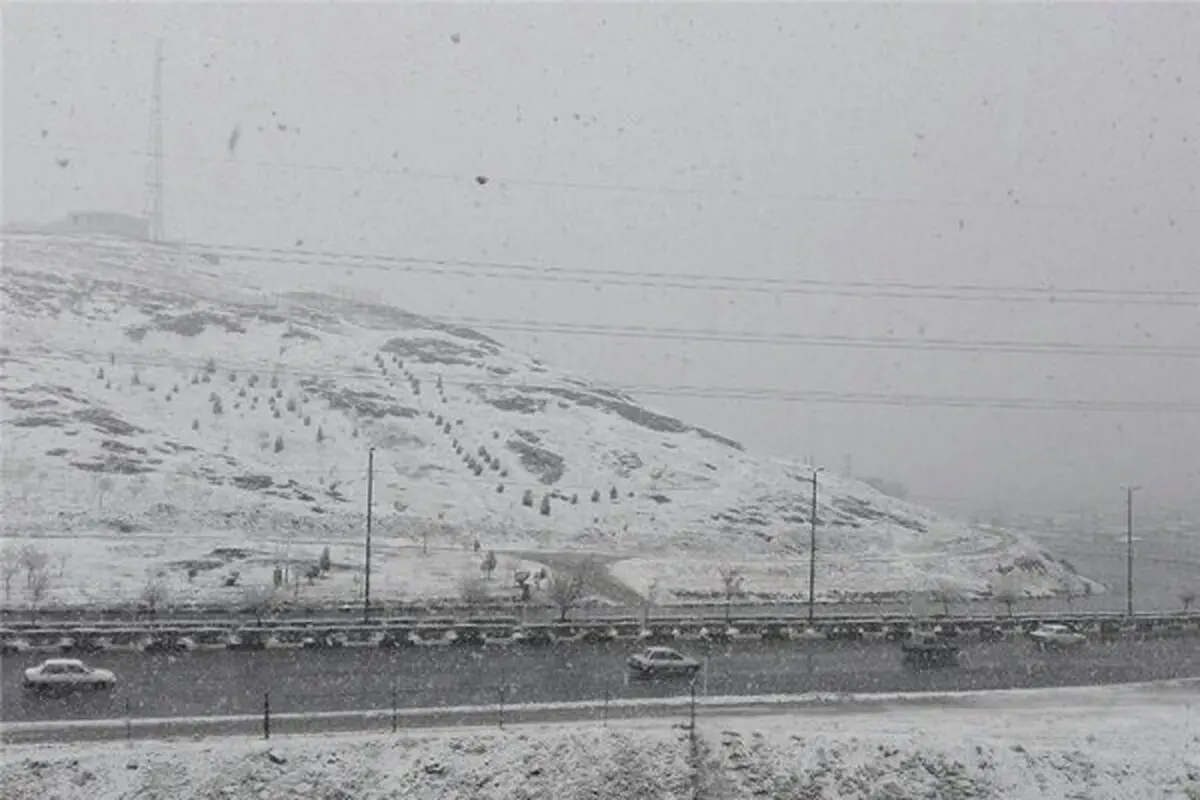 کاهش ۶ درجه ای دمای هوا در کردستان