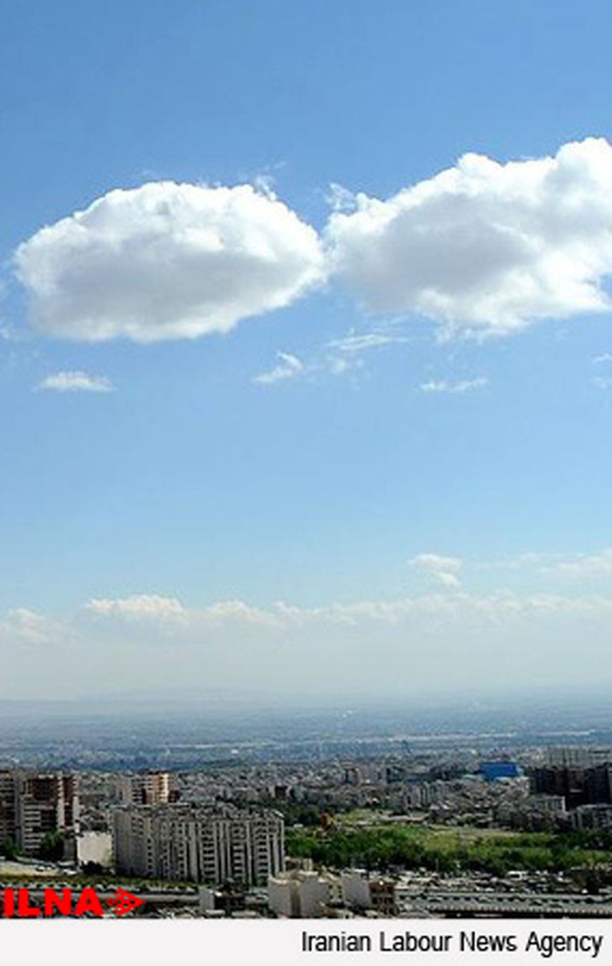 هوای تهران پاک نشد/ پایتخت در وضعیت سالم