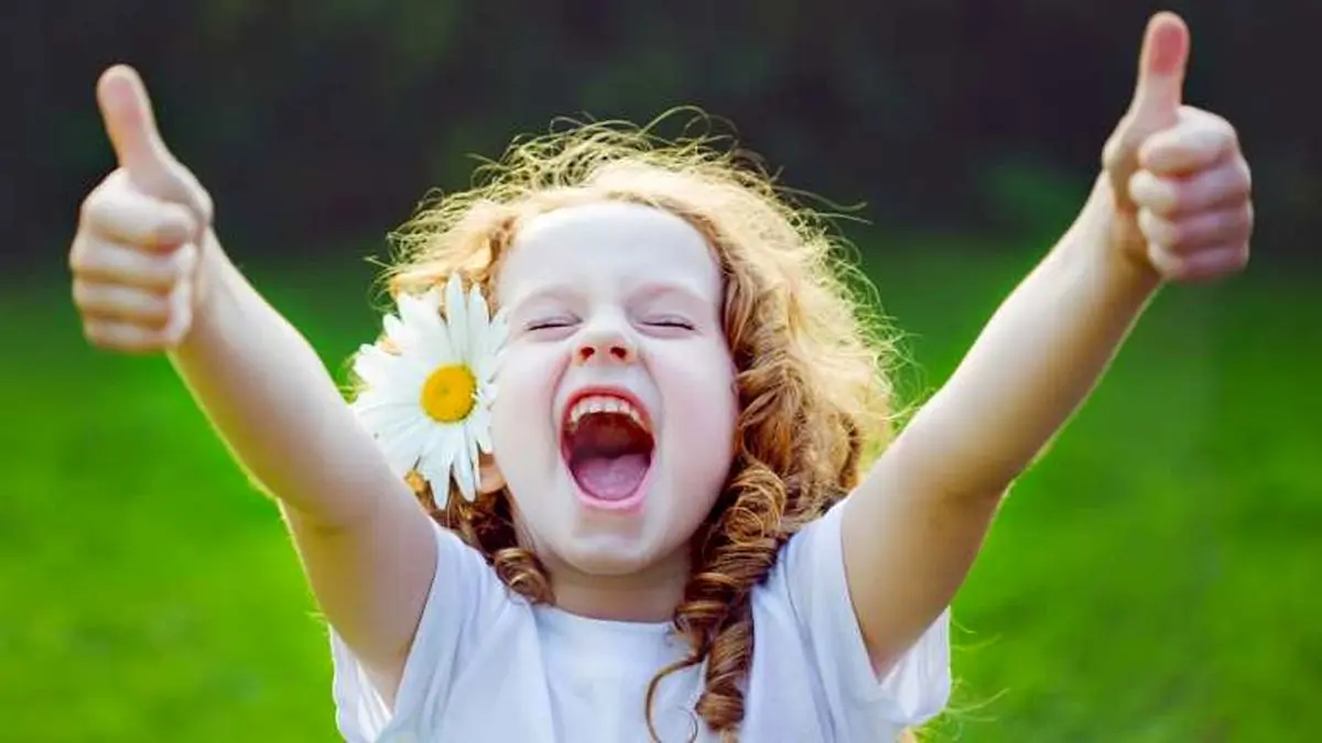 کودکی شاد منتهی به زندگی سالم می‌شود