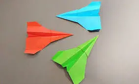 آموزش ساخت موشک کاغذی