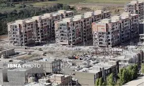 افرادی که برای زلزله‌زدگان پول جمع‌آوری کردند بگویند چه کار کرده‌اند
