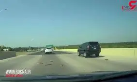 لحظه عجیب ترین تصادف را ببینید! +فیلم