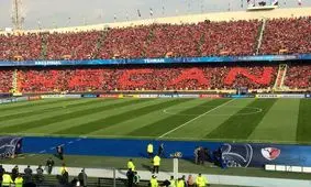 هواداران کاشیما آنتلرز در طبقه دوم ورزشگاه مستقر شدند