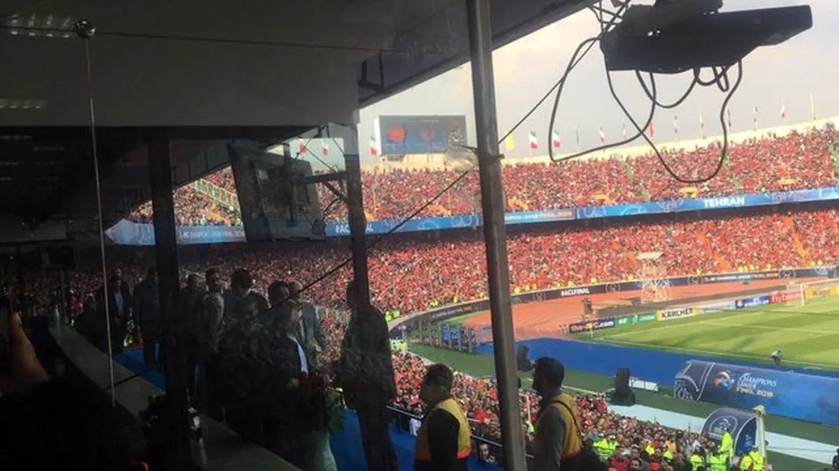 علی پروین و محمود خوردبین در ورزشگاه آزادی