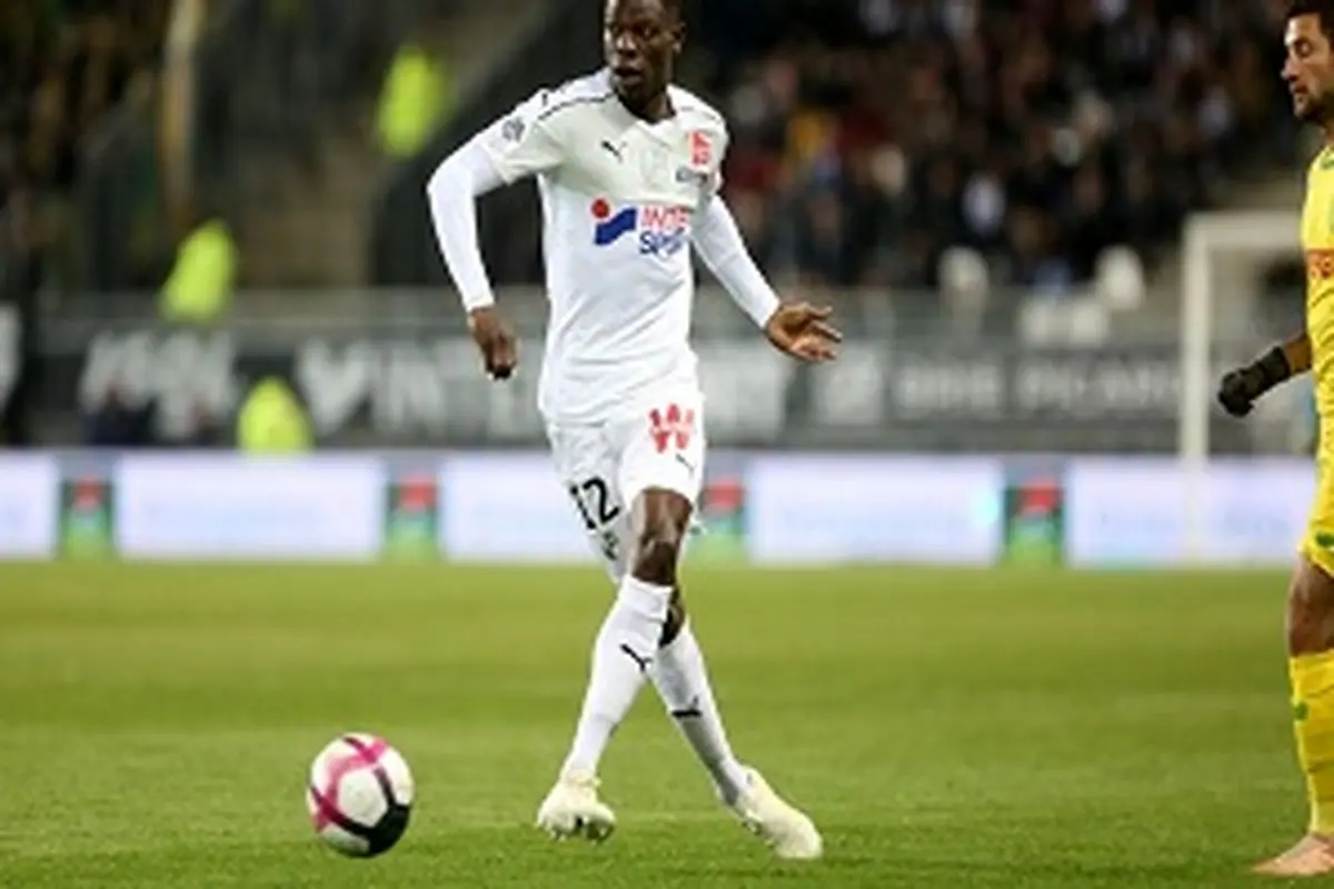 پیروزی آمیان با پاس گل سامان قدوس