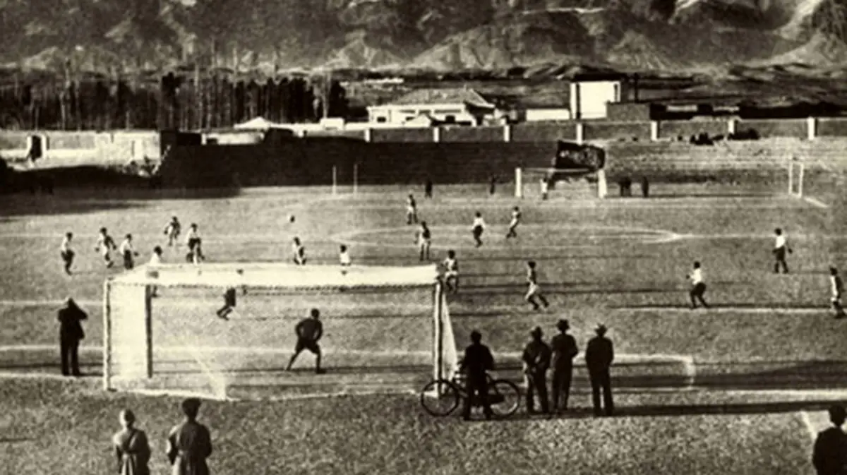 اولین بلیت فوتبال در ایران+عکس