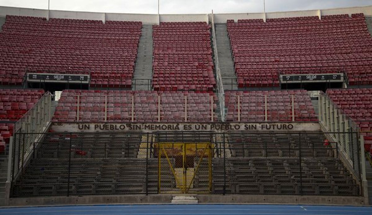راز صندلیهای خالی استادیوم ملی کشور شیلی
