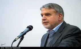 تشویق یک دقیقه ای برای شهید تئاتری/ تئاتریها خواهان پایان سخنرانی وزیر ارشاد شدند