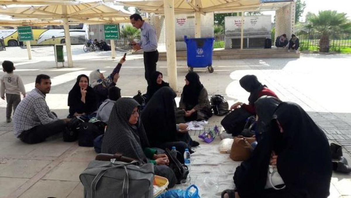 سرگردانی مسافران کرمانی شرکت شمسا در پایانه مرزی مهران