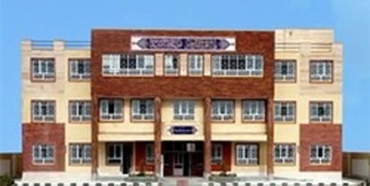 سقوط نافرجام دانش‌آموز گردن معلم را شکست