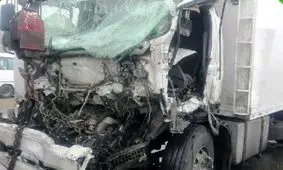 برخورد اتوبوس و کامیون در آرادان چهار مصدوم داشت