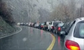 تشریح وضعیت جاده های همراه با سامانه بارشی/ترافیک نیمه سنگین در آزادراه کرج_قزوین
