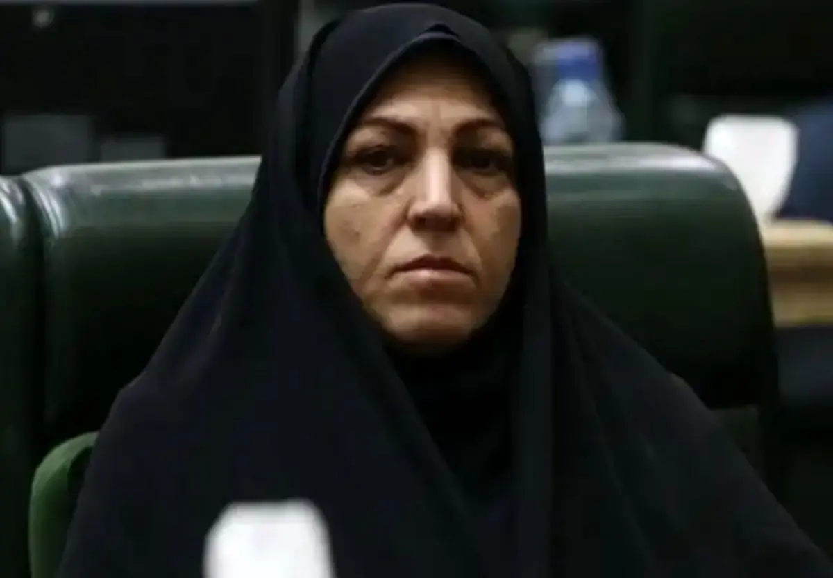 اولاد قباد: جای بانوان توانمند بین گزینه‌های شهرداری خالی است/ شورا فردی مسئولیت‌پذیر انتخاب کند